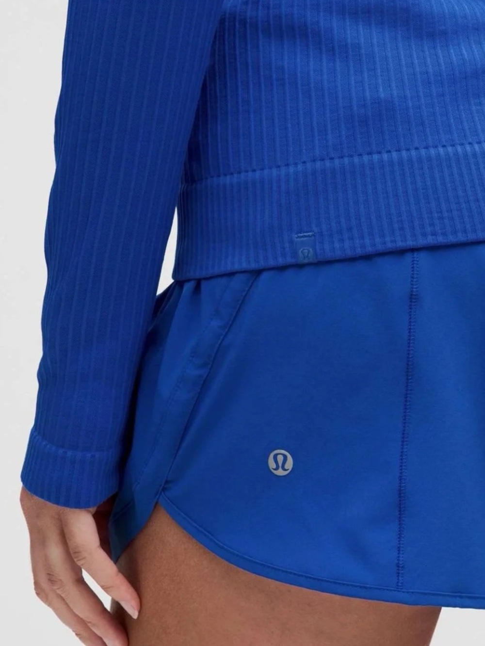NWT LULULEMON REST LESS PULLOVER TOP - Picture 5 of 8